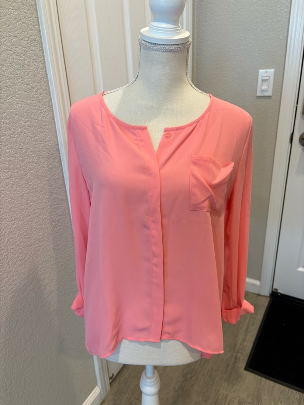 Chelsea28 Coral Pink Long-Sleeve Button-Front Blouse